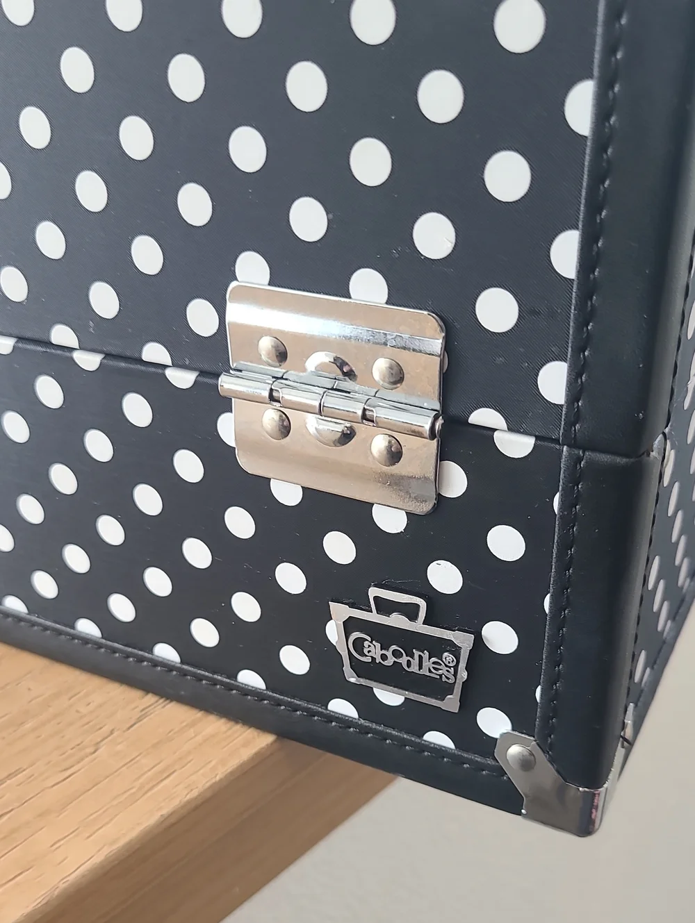 Caboodles 4 Tray Train Case Black and White Polka Dot Makeup Case